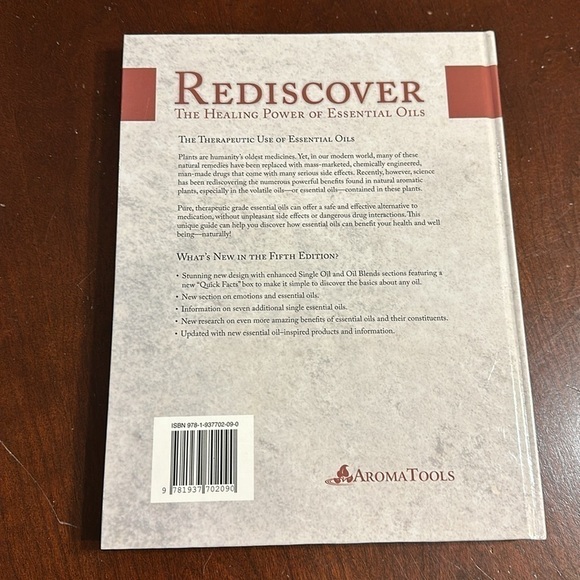 DoTerra Modern Essentials Book - Picture 2 of 3